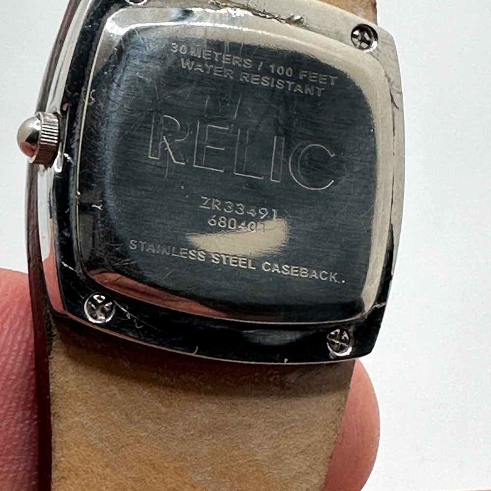 Woman’s Relic Folio Quartz Watch - Picture 7 of 8